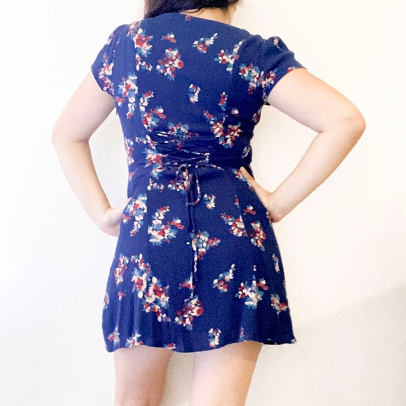 Cotton Candy LA Navy blue Floral Dress - Picture 4 of 9